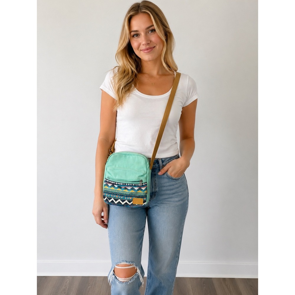 LEAPER Crossbody Purse Mint‎ Green Aztec Southwestern Canvas Bag